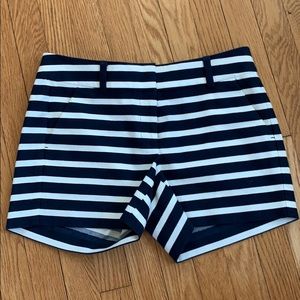Ann Taylor Taylor and shorts